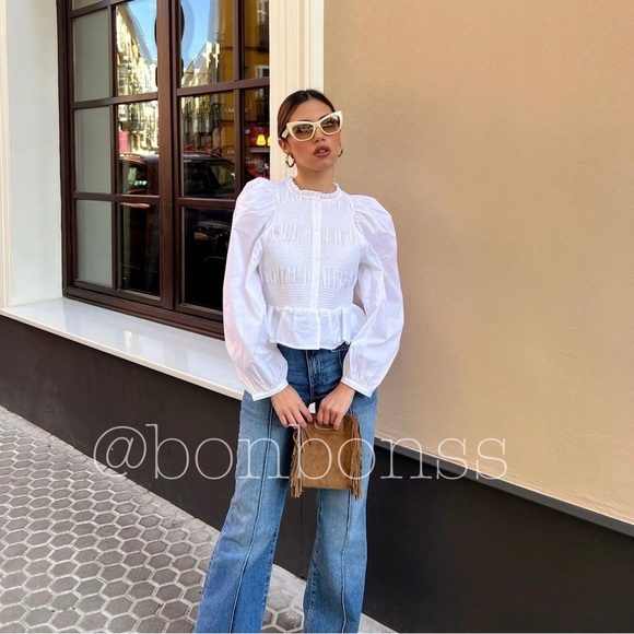 Zara Tops - Zara elasticized poplin blouse